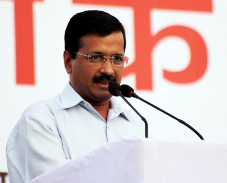 Kejriwal's wife takes voluntary retirement from IRS