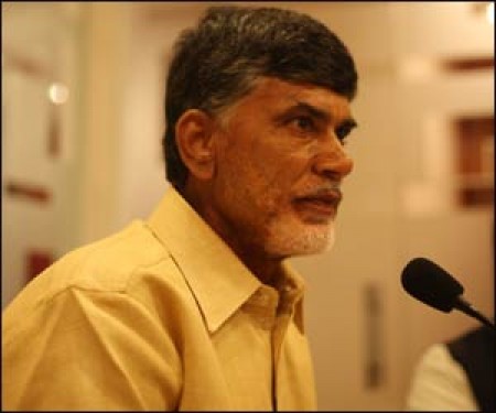 Chandrababu asks Mudragada’s Cooperation for Kapu Welfare