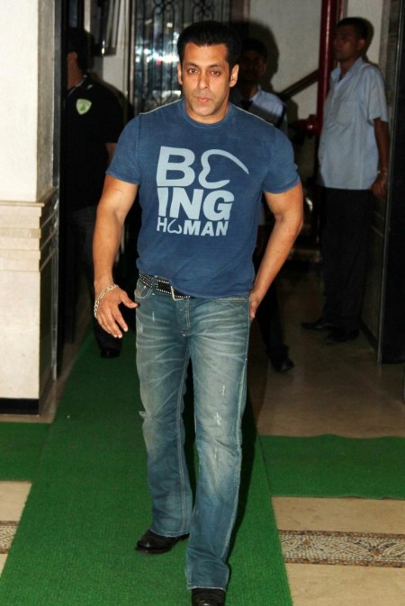 Awaiting Salman's reply on rape comment: Maharashtra women's panel