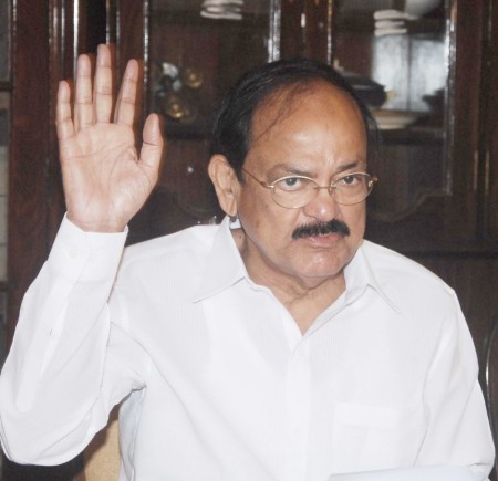 Venkaiah slams leaders 'speaking language of Pakistan'