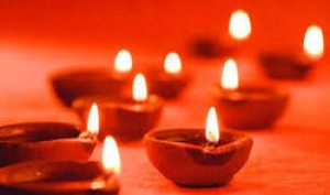 నరకచతుర్దశి రోజున దీపారాధన .. దీపదానం 