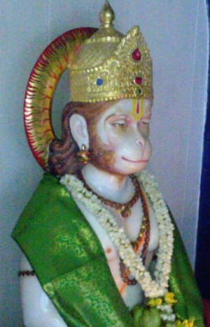 హనుమంతుడికి తైలం సమర్పిస్తే మంచిది