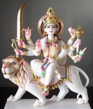 అందుకే కనకదుర్గమ్మకు గాజులు సమర్పిస్తారు