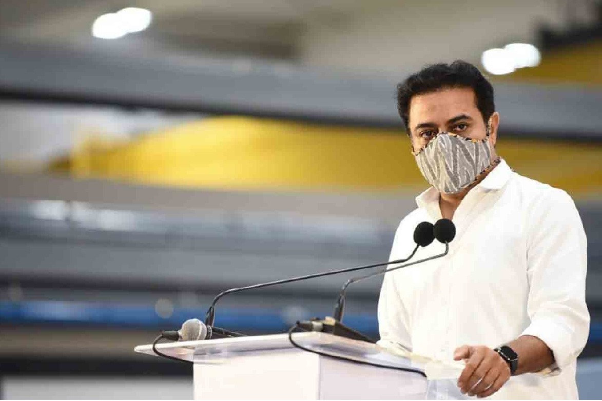 Telangana releases Rs 73 crore for welfare of handloom weavers