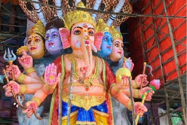 Hyderabad's tallest Ganesh idol is again centre of attraction