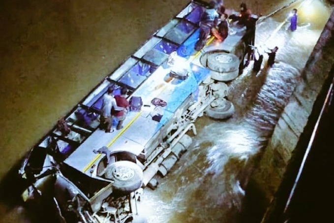 5 dead, 16 injured as Meghalaya bus plunges into swollen river