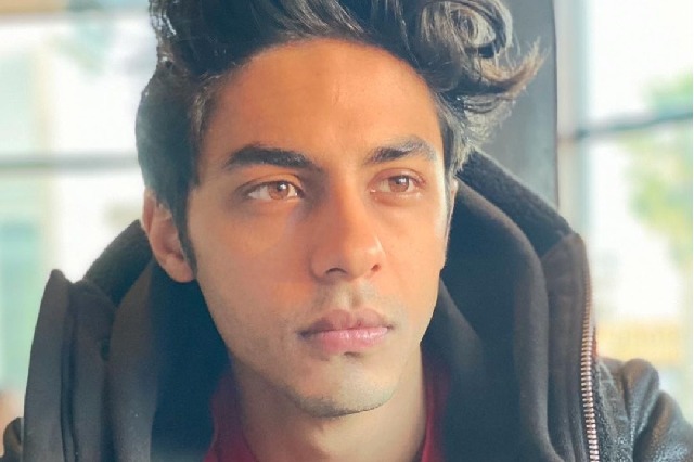B-Town: Aryan Khan gets media high on dope!
