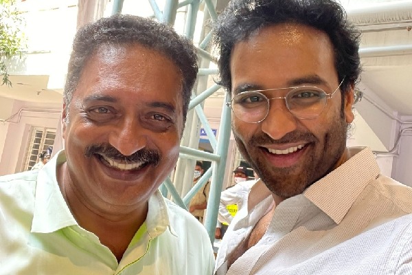 Pained over 'regionalism', Prakash Raj quits MAA after losing vote