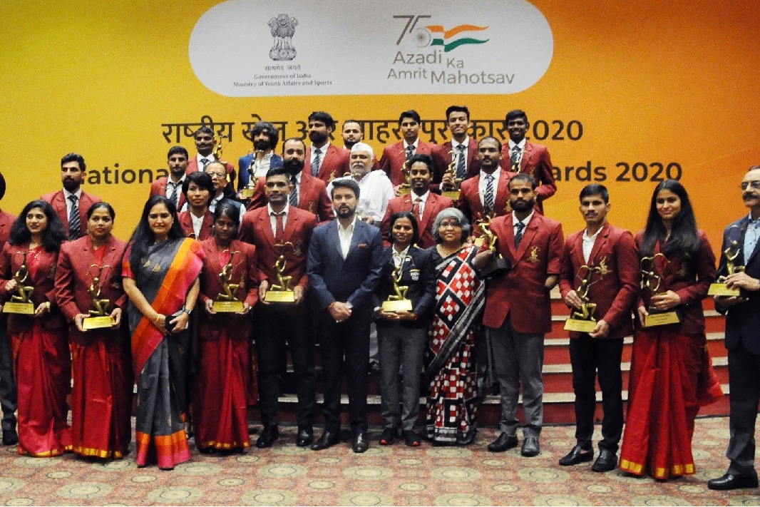 Trophies handed to last year's National Sports Awards winners
