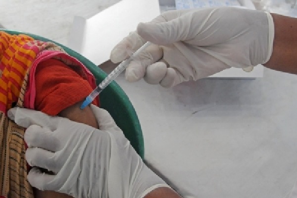 Woman dies after taking second dose of Covid vaccine