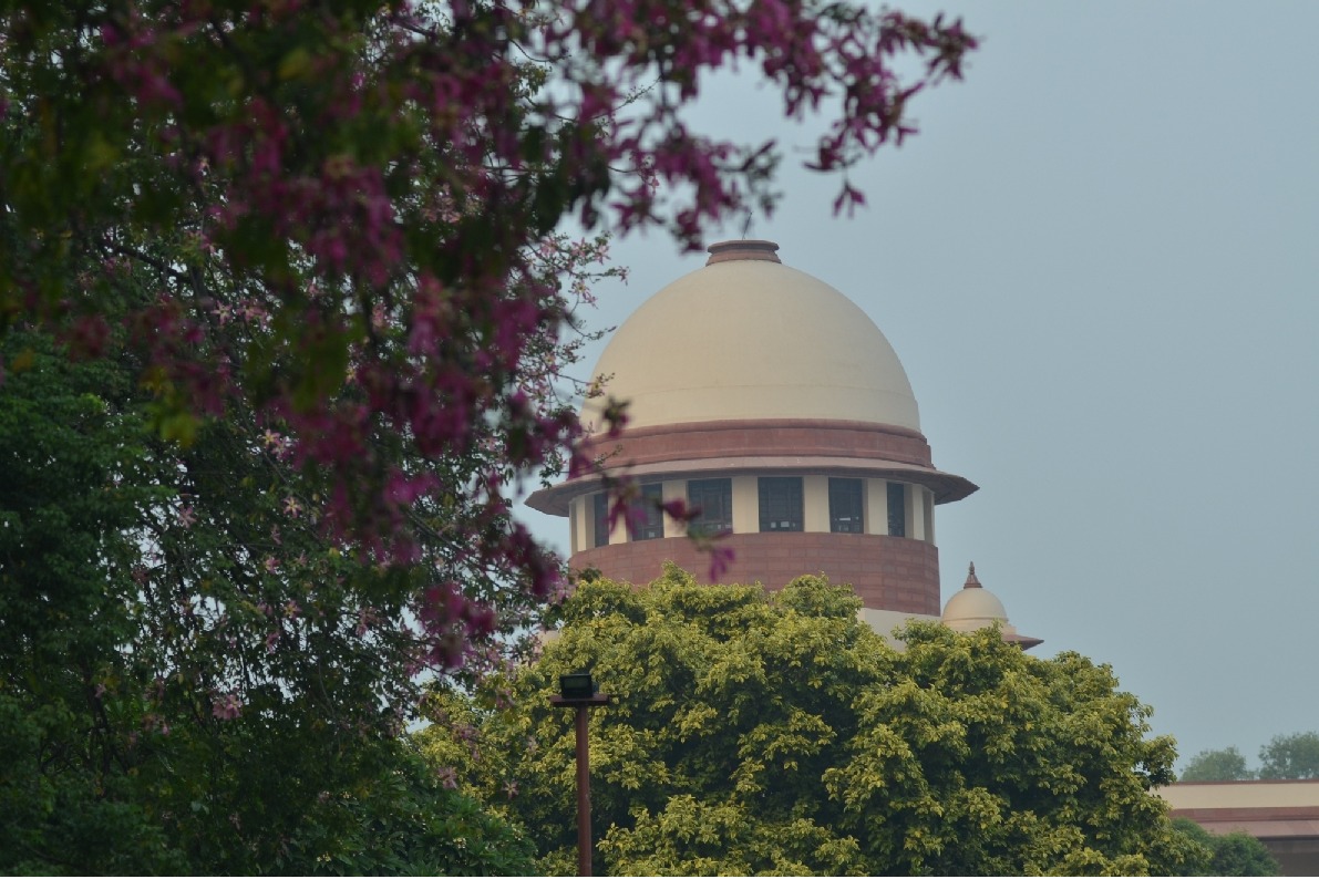 Father liable to maintain son till he becomes a major, rules SC