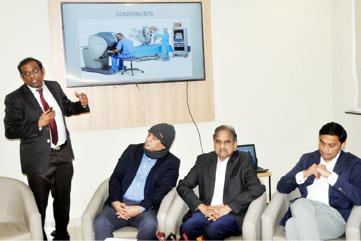 Apollo cancer centres offers advanced robotic surgery treatment for colorectal cancers in AP