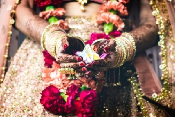 Cabinet clears proposal to increase legal age of women to 21