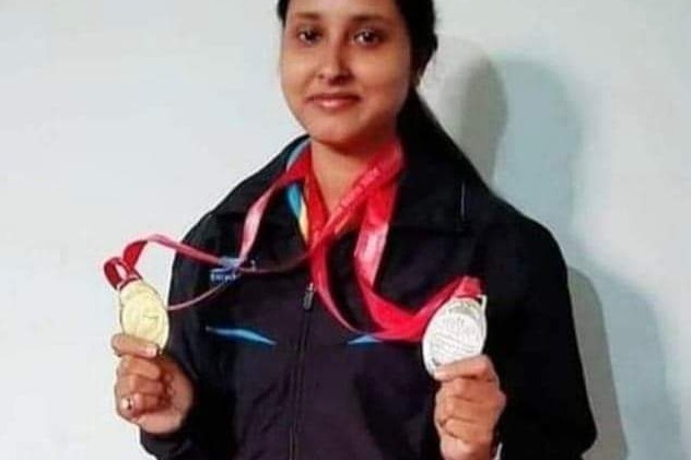 Shooter who was gifted rifle by Sonu Sood commits suicide