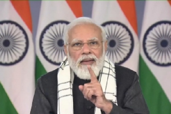 PM Modi sets a new challenge for 142 districts to improve on all parameters