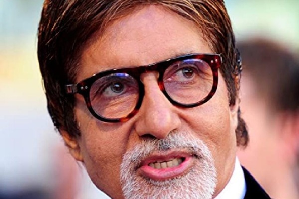 Big B on Lata Mangeshkar's demise: Voice of a million centuries has left us