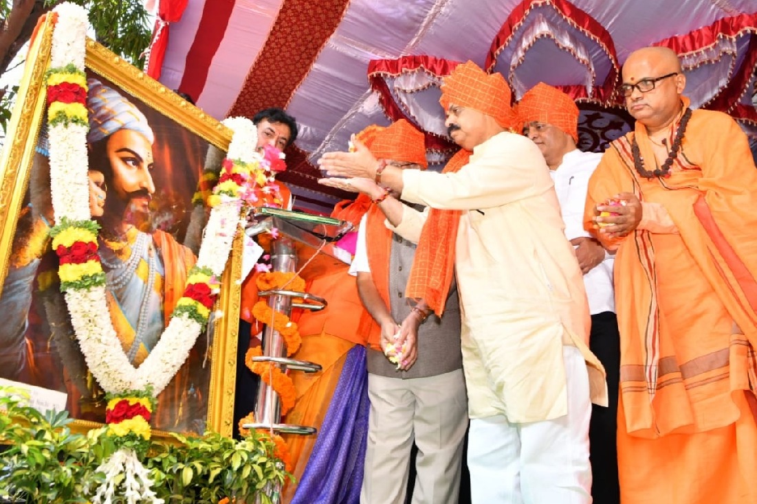 Shivaji Maharaj a symbol of India's self-respect, belongs to entire country: Karnataka CM