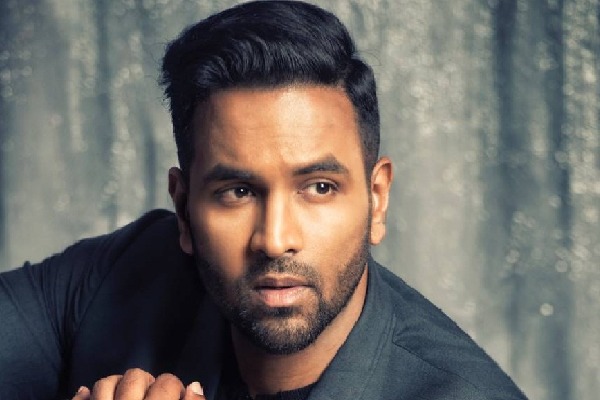 Robbery at MAA president Manchu Vishnu's office