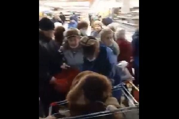 Russians fight for sugar packets in supermarket; video goes viral
