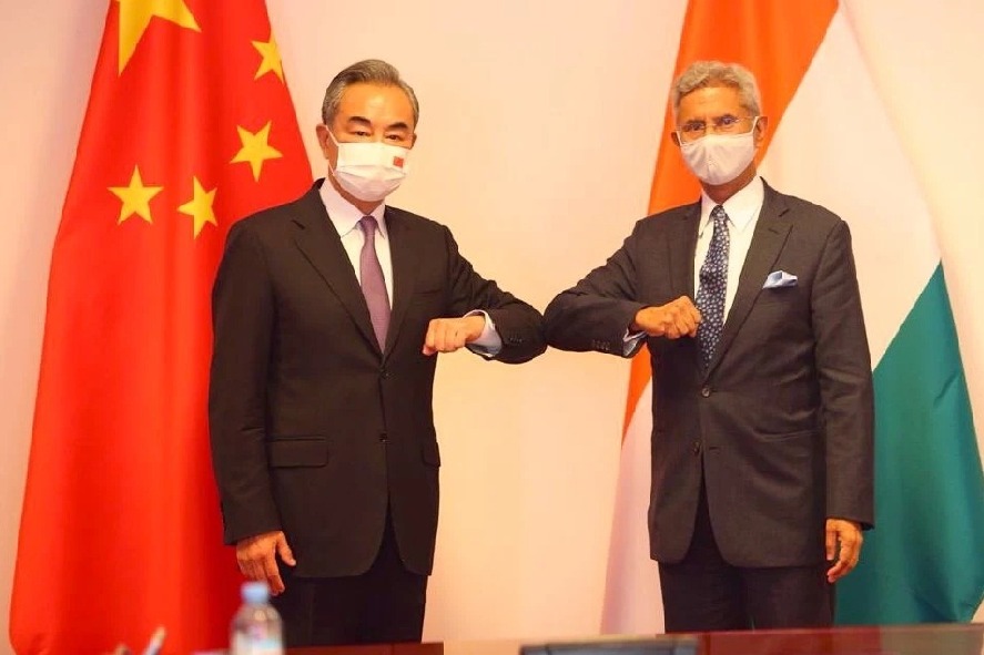 Chinese FM meets Doval, Jaishankar in Delhi