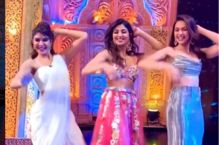 Now Shilpa Shetty, Rakul Preet, Jacqueline groove to 'Arabic Kuthu'