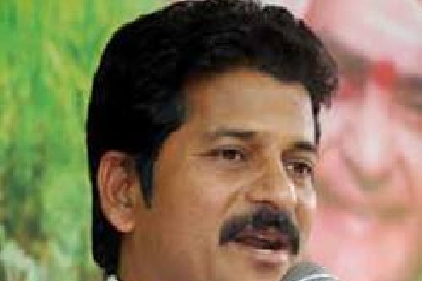 MGM row: TRS govt playing with lives of poor patients, alleges Revanth