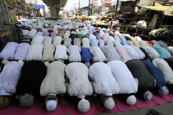 Telangana allows Muslim employees to leave early during Ramazan