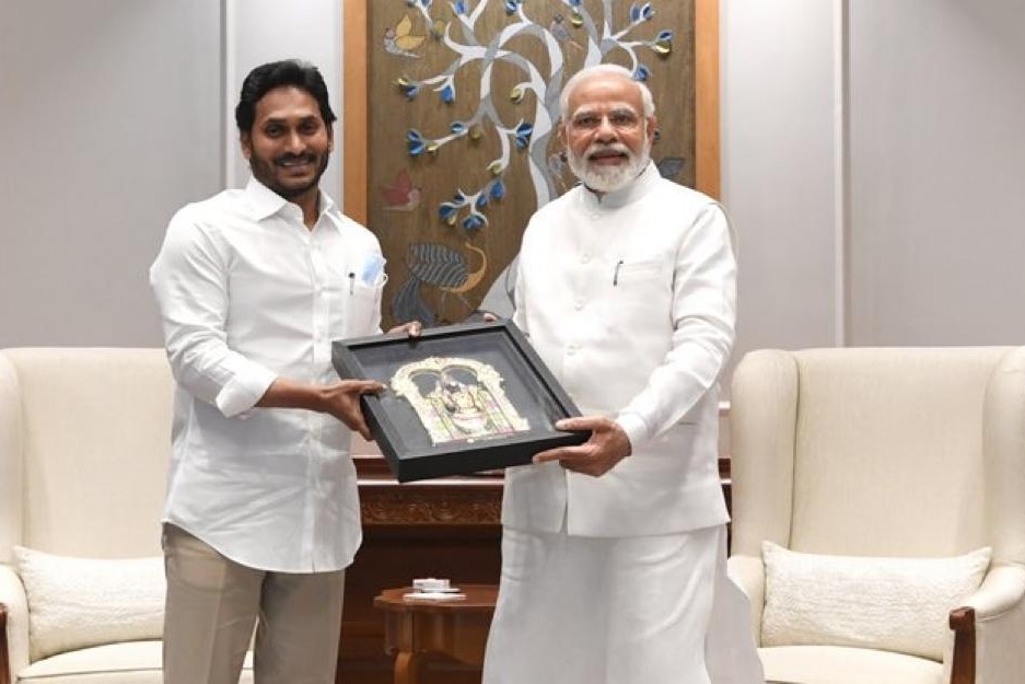 Andhra CM urges PM to approve revised cost estimate of Polavaram