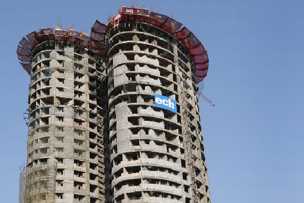 Noida twin tower demolition test blast today