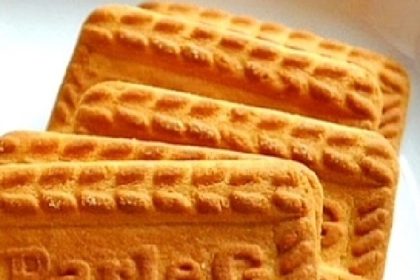 Modify ads resembling Britannia's Good Day biscuits, Delhi HC to Parle