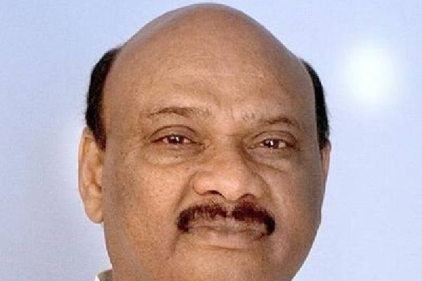 YSRCP MLC  former driver's death: Ayyannapatrudu dares Jagan for CBI probe