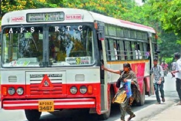 City bus services available from midnight in Hyderabad