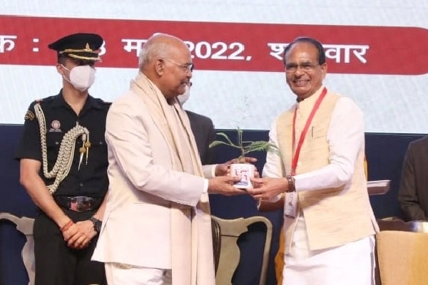 Linking Yoga, Ayurveda with religion is unfortunate: President Kovind