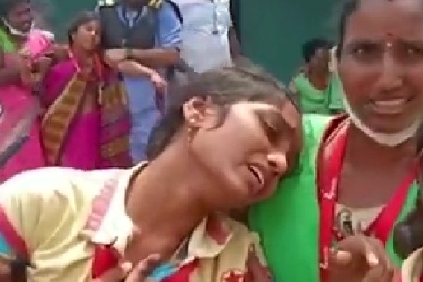 Gas leak at Brandix SEZ in Anakapalli, over 100 admitted to hospital