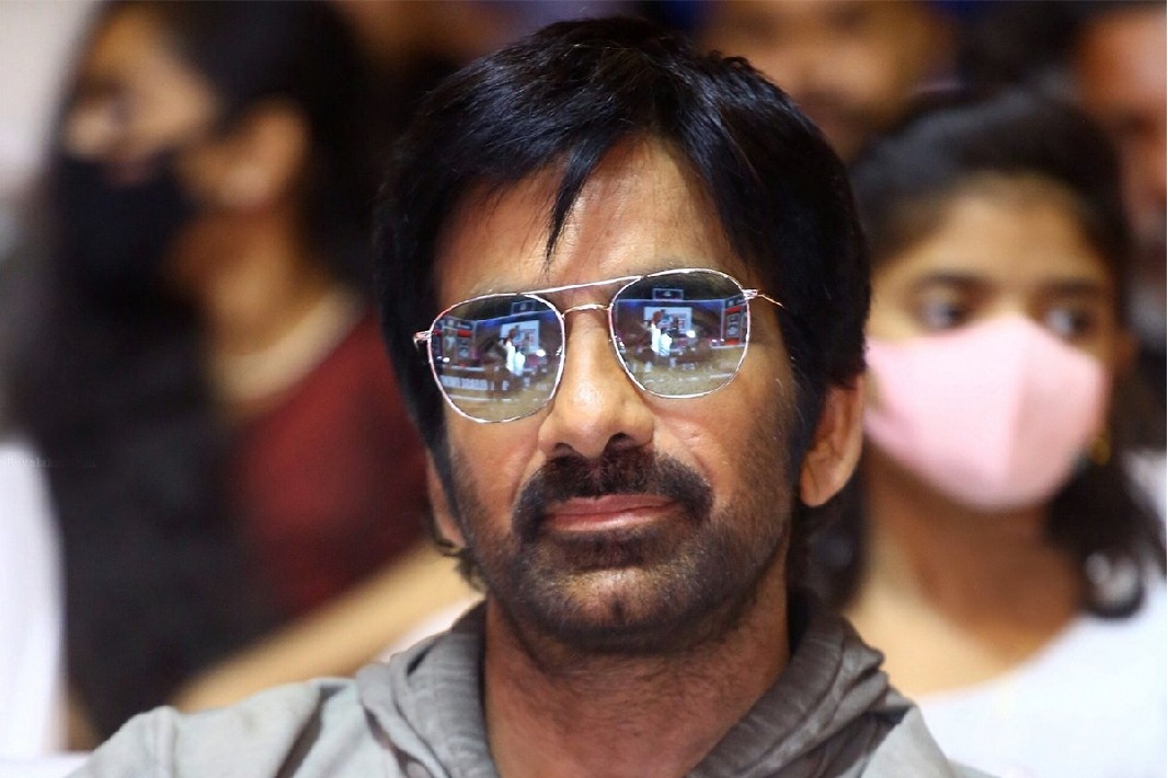 Ravi Teja injured on the sets of 'Tiger Nageswara Rao'