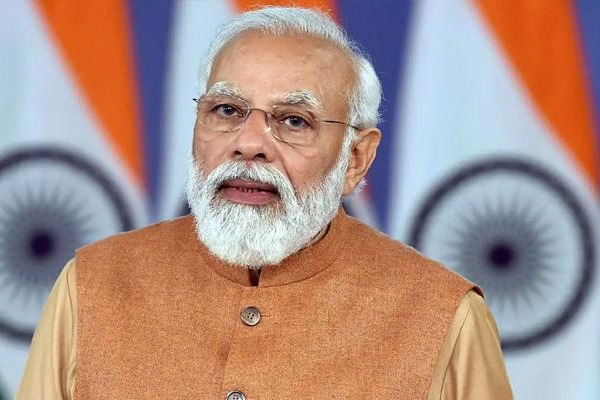 Reached 'Dynamic City of Hyderabad', PM Modi tweets in Telugu