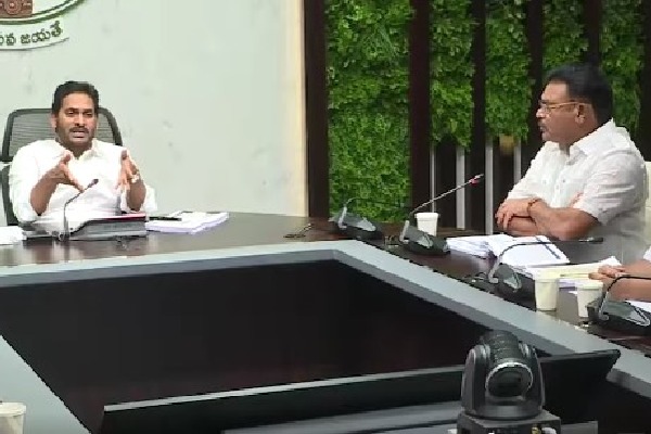 Speed up Polavaram works once floodwater recedes: CM Jagan