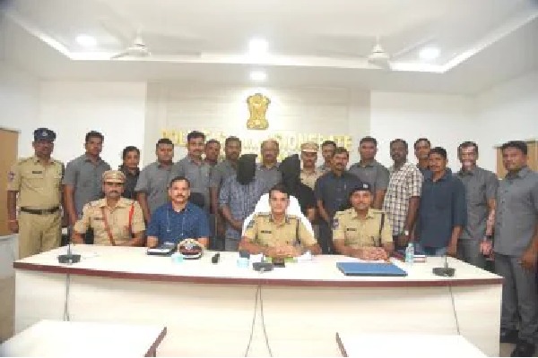 Fake doctor arrested, who treated 43,000 patients in 4 years