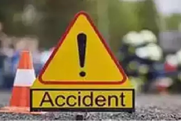 3 Indians die in accident in UK