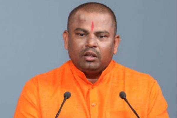 Minutes after releasing another video, MLA Raja Singh arrested once again by police