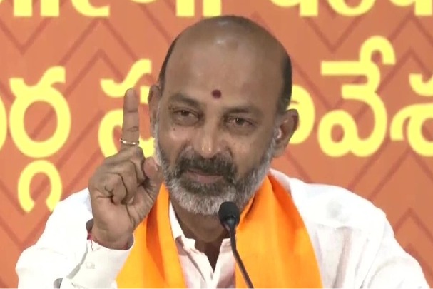 Bandi Sanjay condemns suspension of BJP MLA Eatala from Assembly