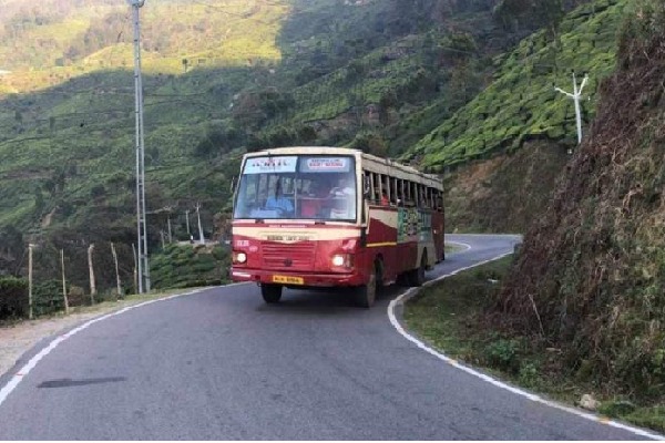 Driver’s timely action saves bus passengers