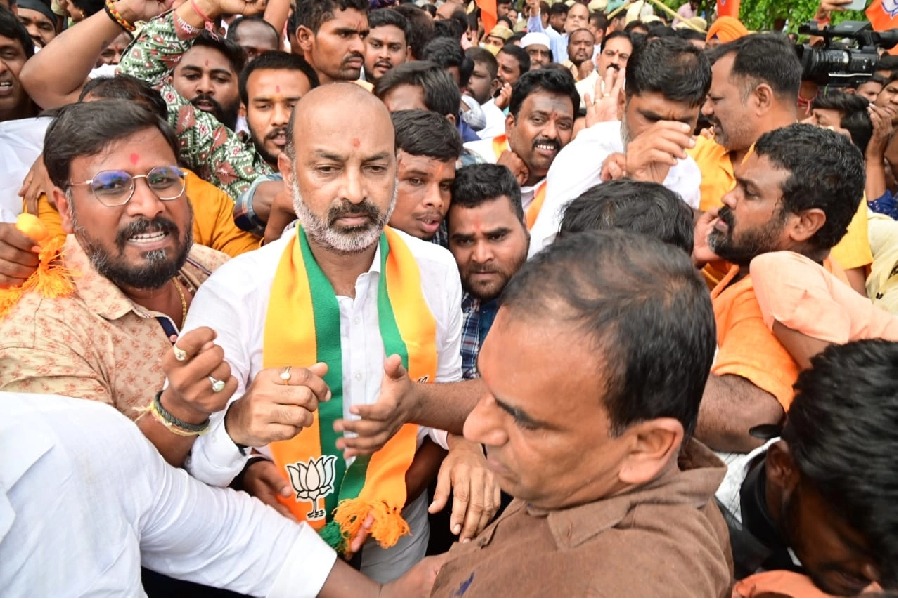 TSPSC paper leak snowballs into major political row in Telangana