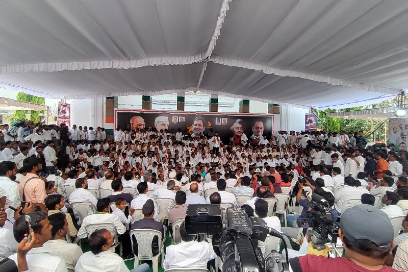 Telangana: Congress leaders protest over Rahul's disqualification