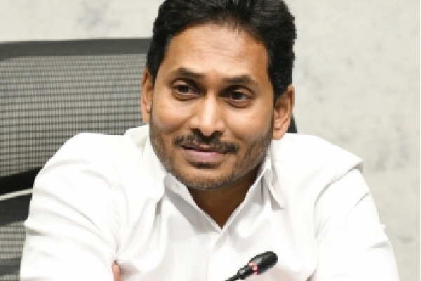Jagan finds fault with Oppn for boycott of new Parliament inauguration