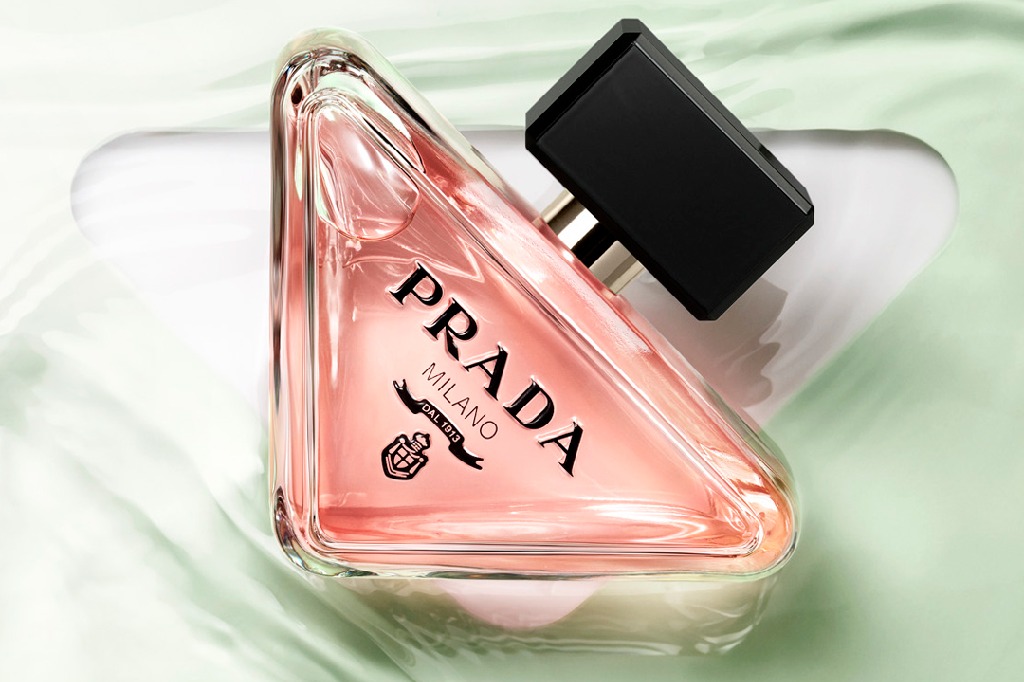 Prada Unveils Prada Paradoxe: The New Signature Feminine Fragrance!