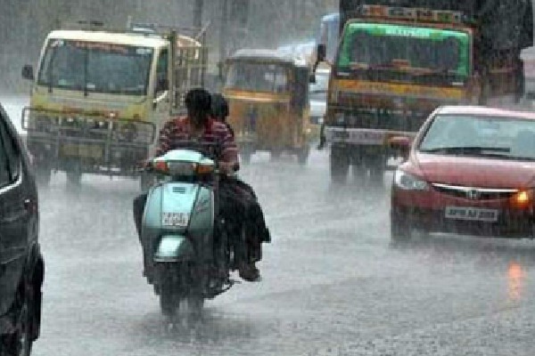 Incessant rains continue in Telangana, affect normal life