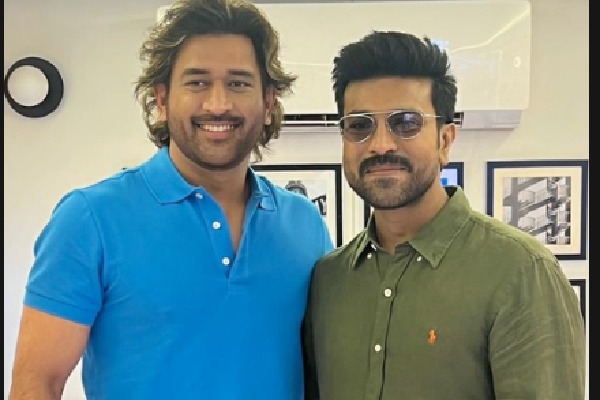 Ram Charan is ‘glad to meet nation’s pride’ MS Dhoni