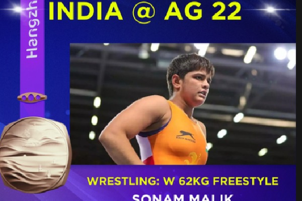 Asian Games: Sonam bags bronze medal, beats reigning Asian Champion Long Jia of China in Wrestling