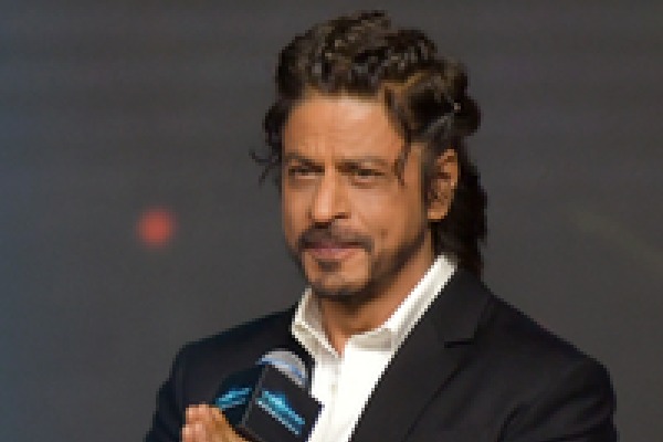 SRK's security scaled up to Y+ level following death threats